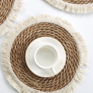 4PCS Bohemian Woven Tassel Straw Thick Placemats Dinning Table Decor